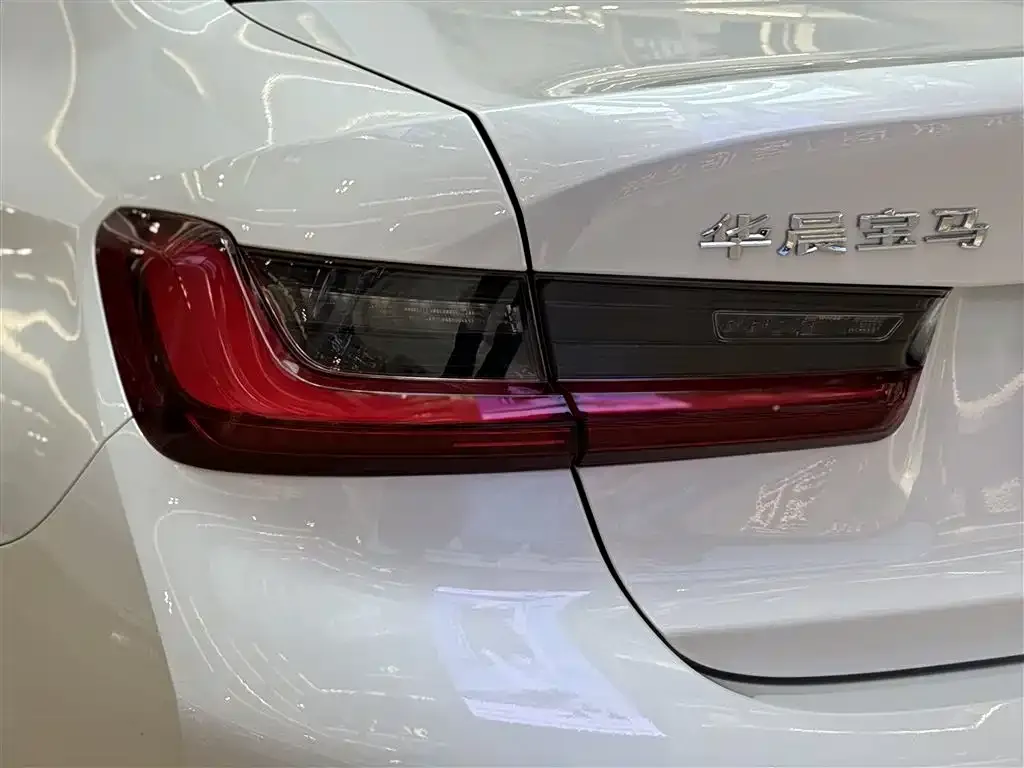 BMW 3 Series — фото 10