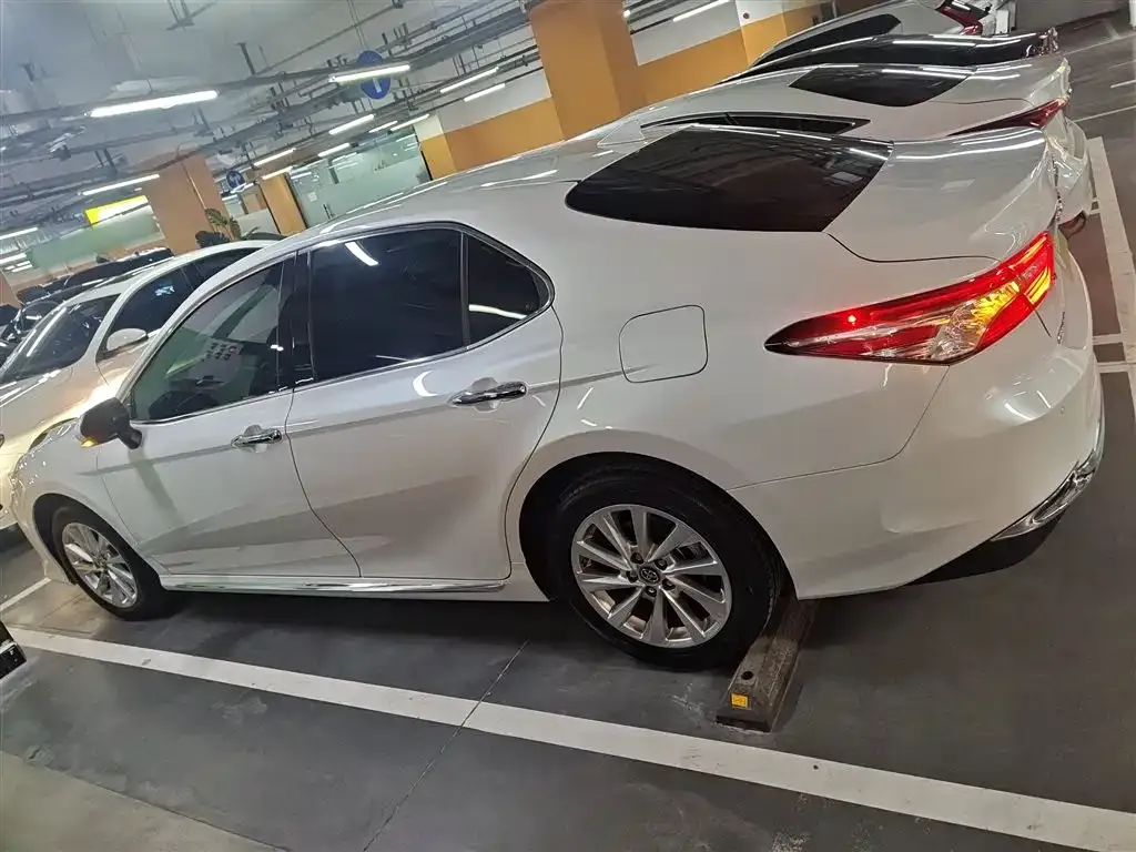 Toyota Camry 2024 из CN, фото 5