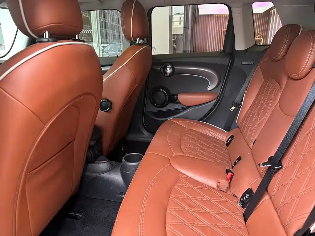 MINI Cooper (3-door) 2021 из CN, фото 9