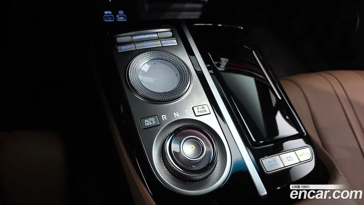 Genesis G80 — фото 9