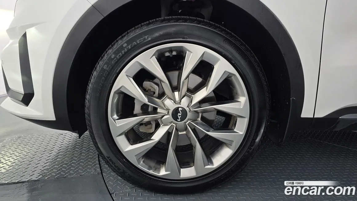 Kia Sorento — фото 5