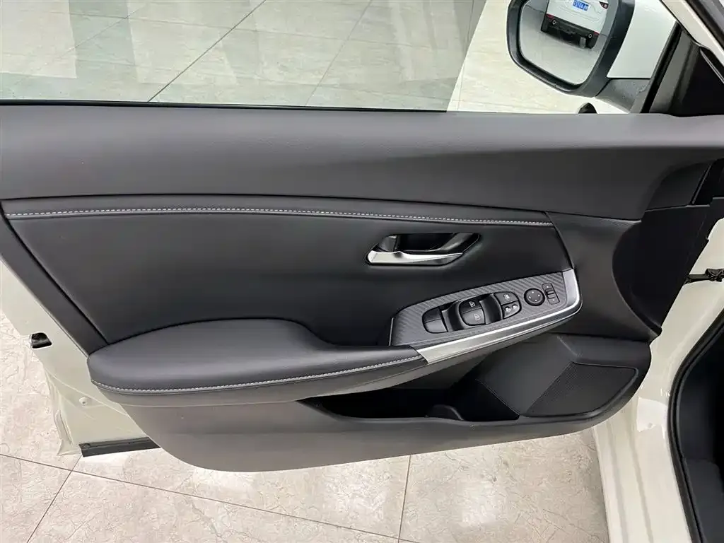Nissan Sylphy 2023 из CN, фото 10