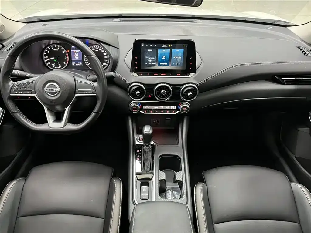 Nissan Sylphy 2023 из CN, фото 2
