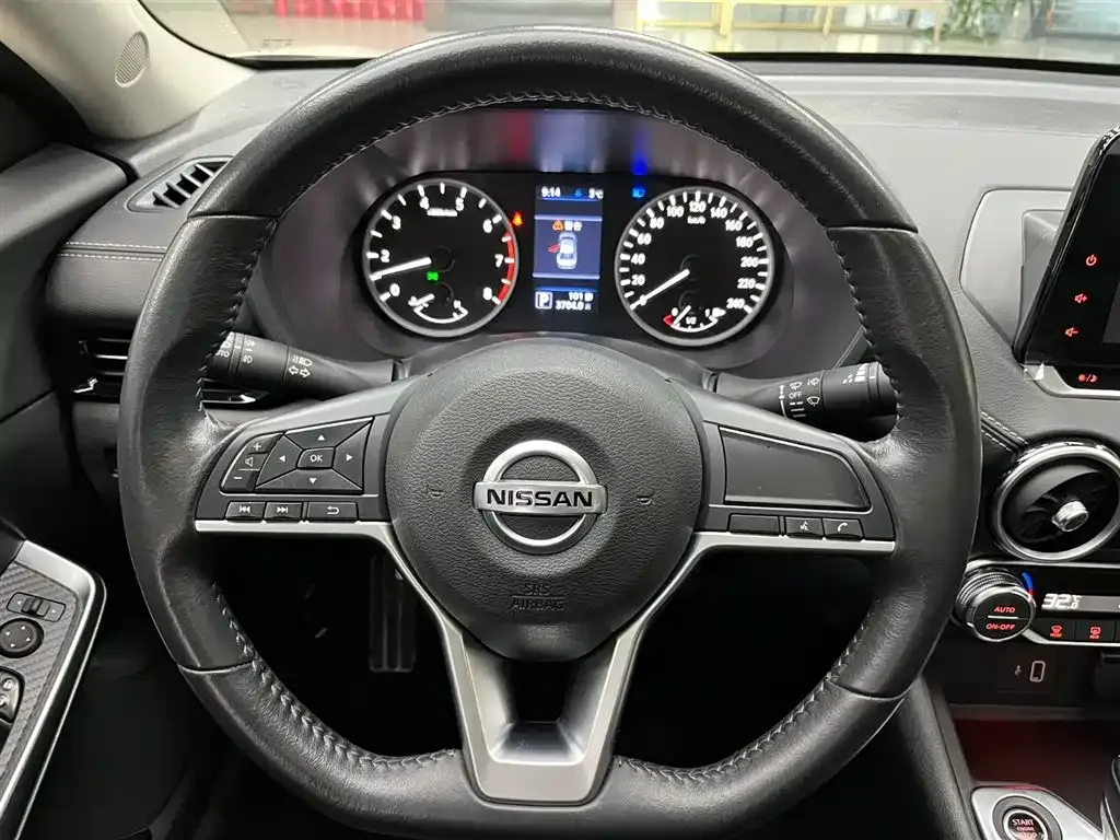 Nissan Sylphy 2023 из CN, фото 3