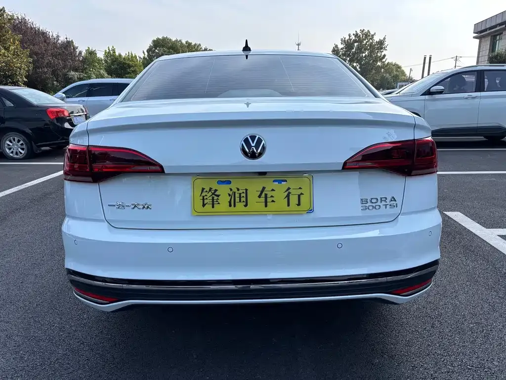 Volkswagen Bora 2023 из CN, фото 5
