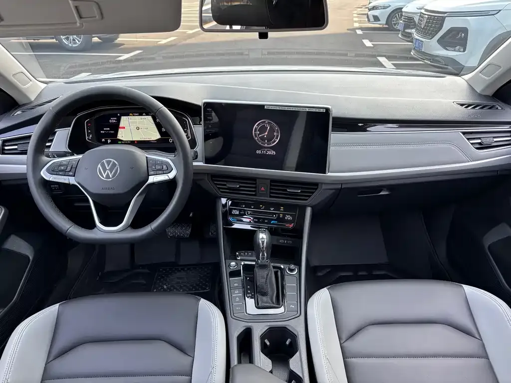 Volkswagen Bora 2023 из CN, фото 9