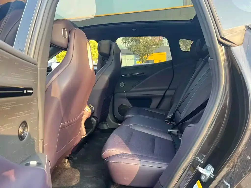 [object Object] Avatr 07 2025 из CN, фото 5