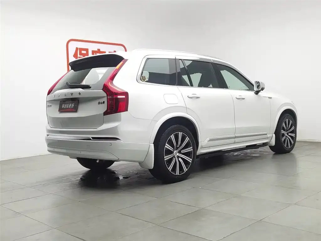Volvo XC90 2023 из CN, фото 2
