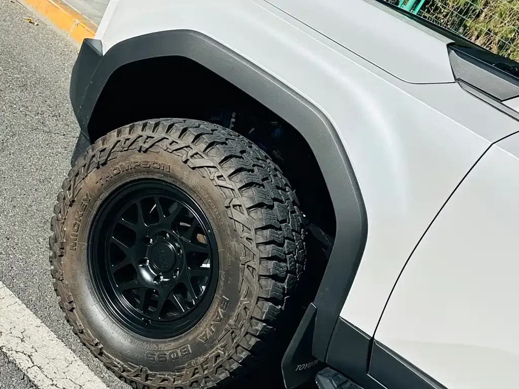 Toyota Prado 2024 из CN, фото 9