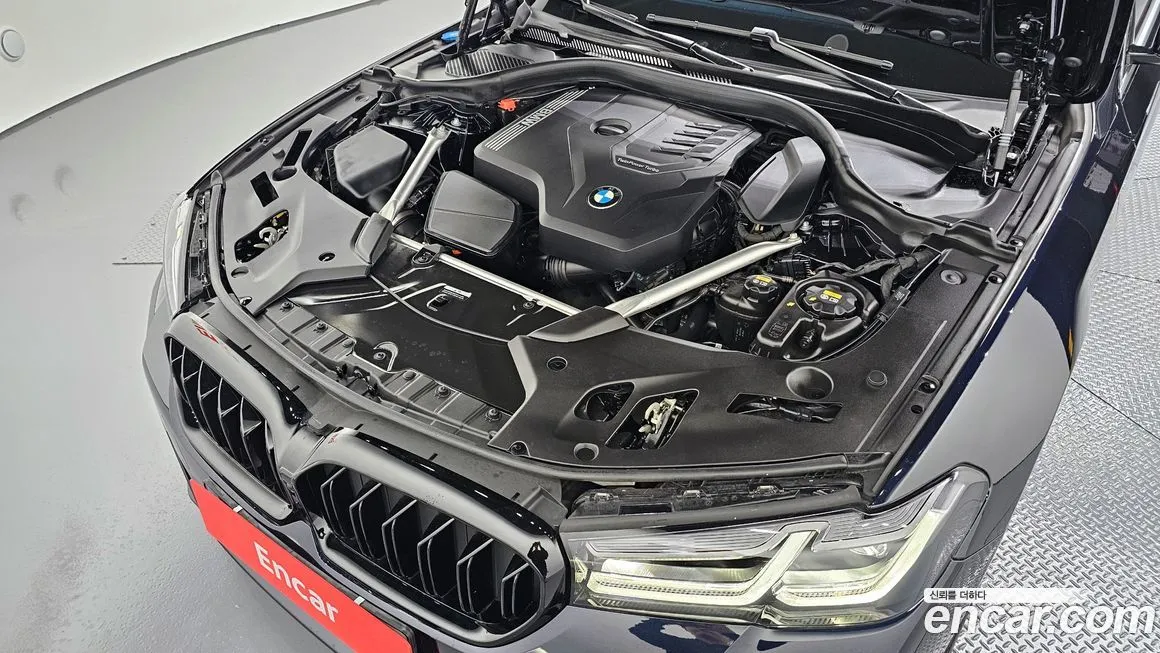 BMW 5-Series 2022 из KR, фото 6