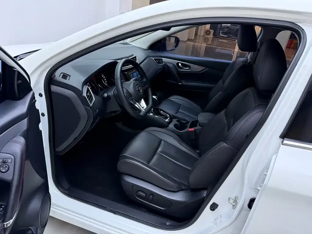 Nissan Qashqai 2021 из CN, фото 8
