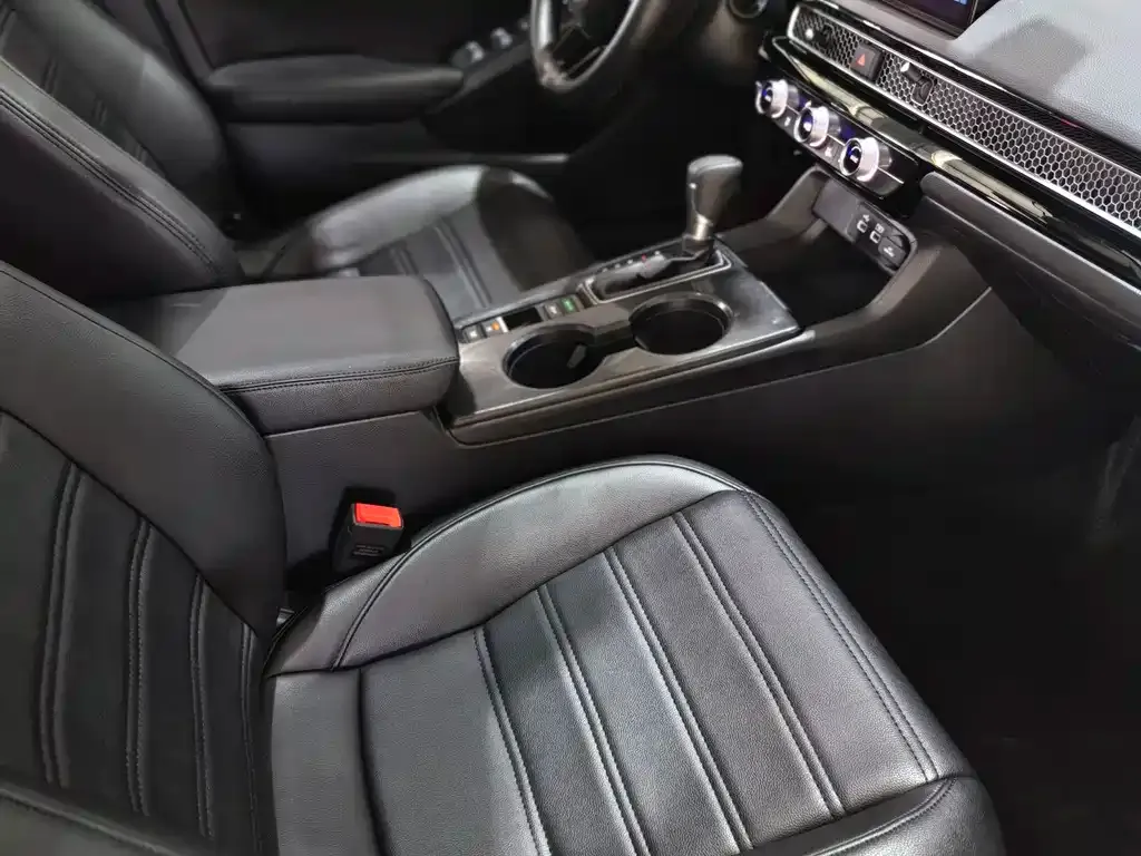 Honda Civic — фото 9