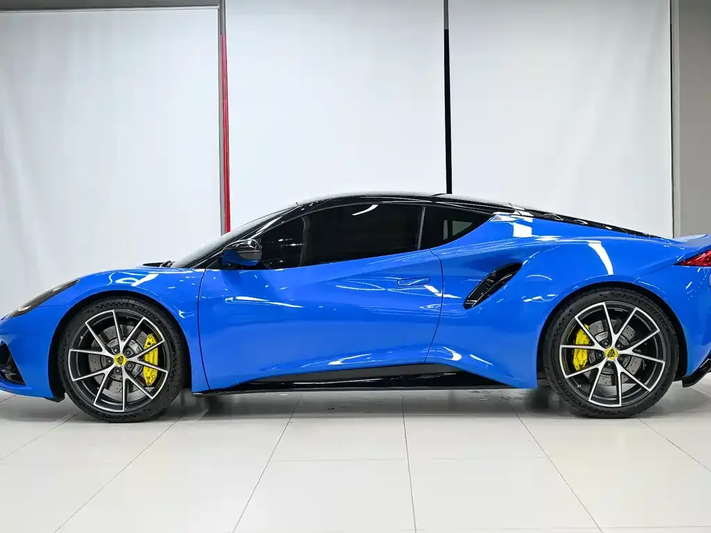 Lotus Emira 2023 из CN, фото 3