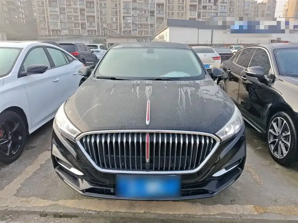 Hongqi H5 — фото 3