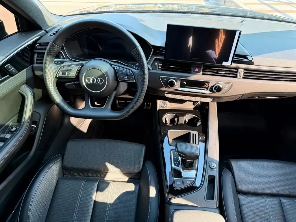 Audi A4L 2024 из CN, фото 6