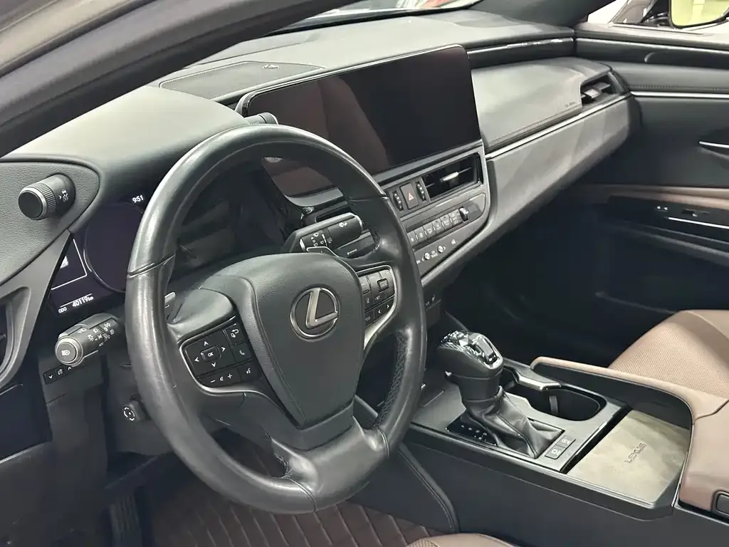 Lexus ES 2022 из CN, фото 9