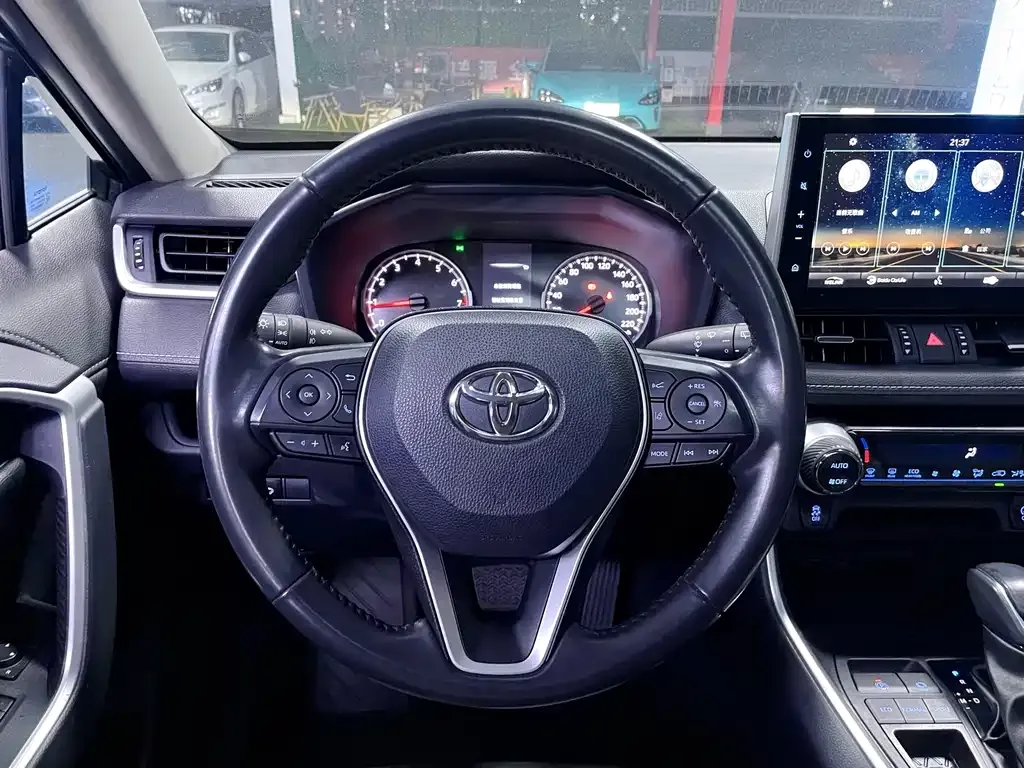 Toyota Wildlander 2022 из CN, фото 9
