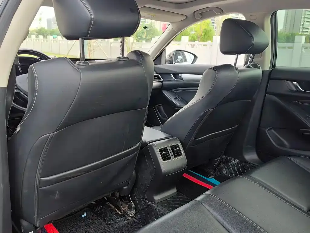 Honda Inspire 2021 из CN, фото 10