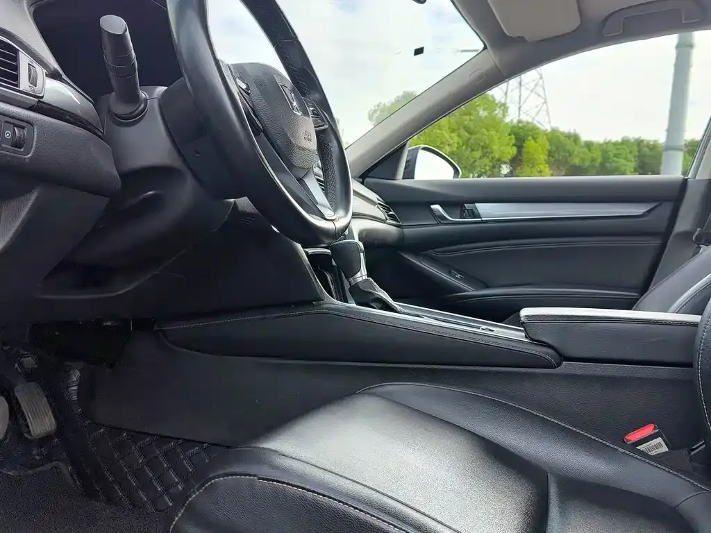 Honda Inspire 2021 из CN, фото 4
