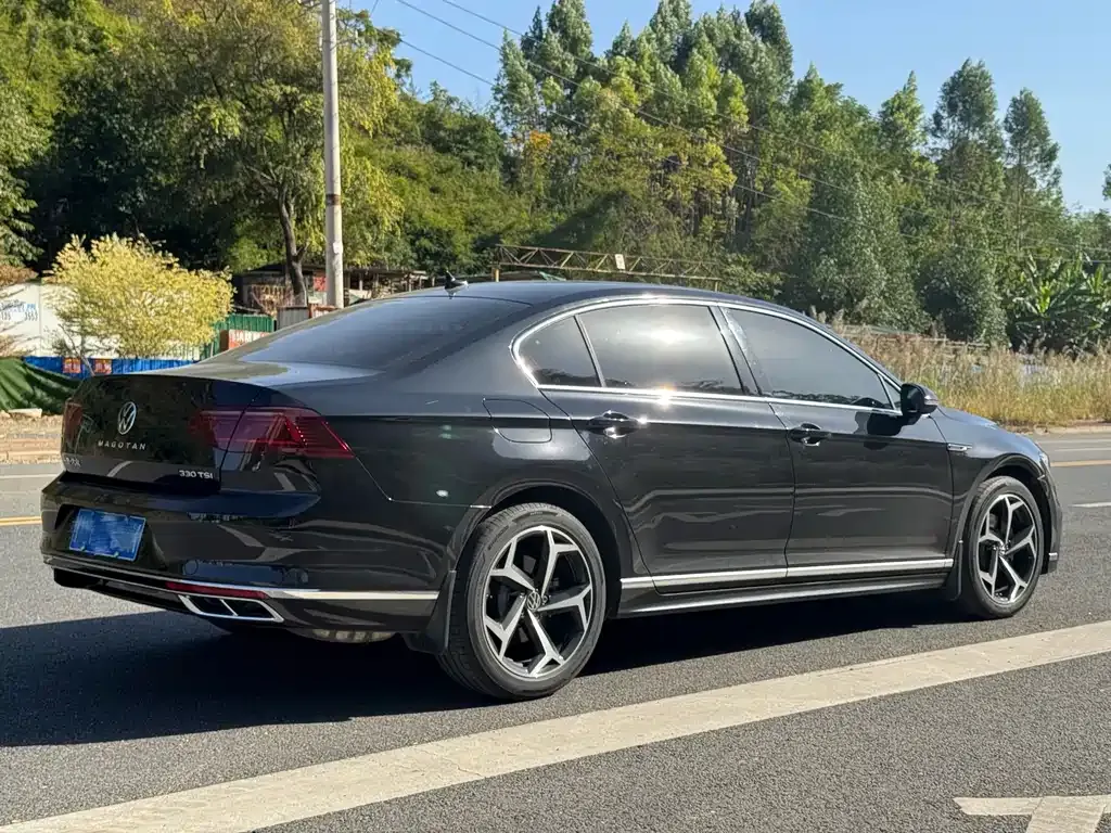 Volkswagen Magotan 2024 из CN, фото 4