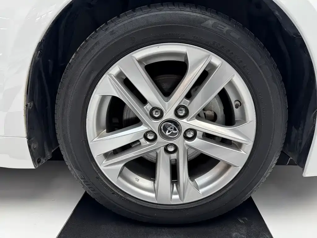 Toyota Levin — фото 6