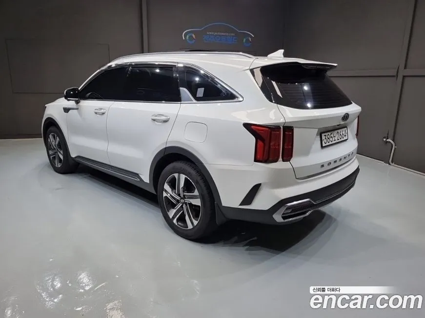 Kia Sorento — фото 3