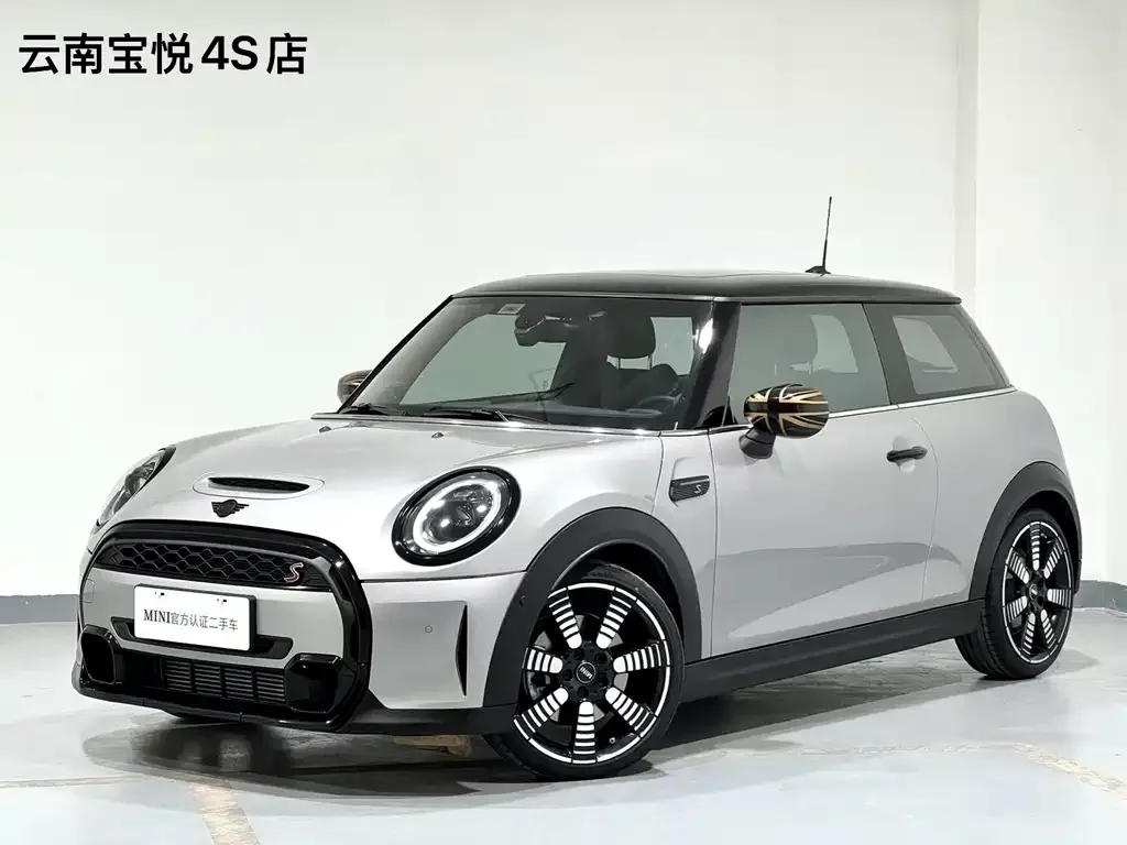 MINI Cooper (3-door) 2024 из CN, фото 1