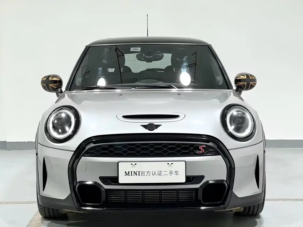MINI Cooper (3-door) 2024 из CN, фото 3