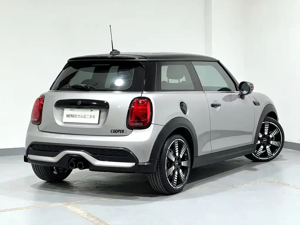 MINI Cooper (3-door) 2024 из CN, фото 9