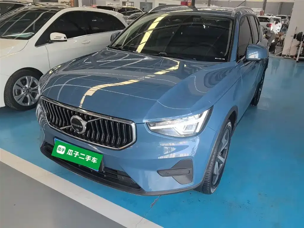 Volvo XC40 2022 из CN, фото 1