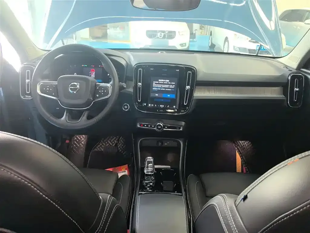 Volvo XC40 2022 из CN, фото 10
