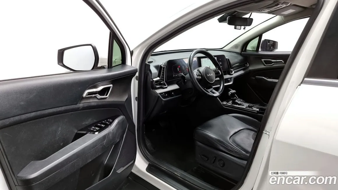 Kia Sportage — фото 10