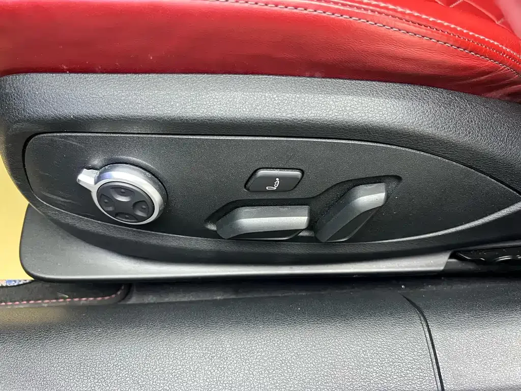 Audi S4 2024 из CN, фото 7