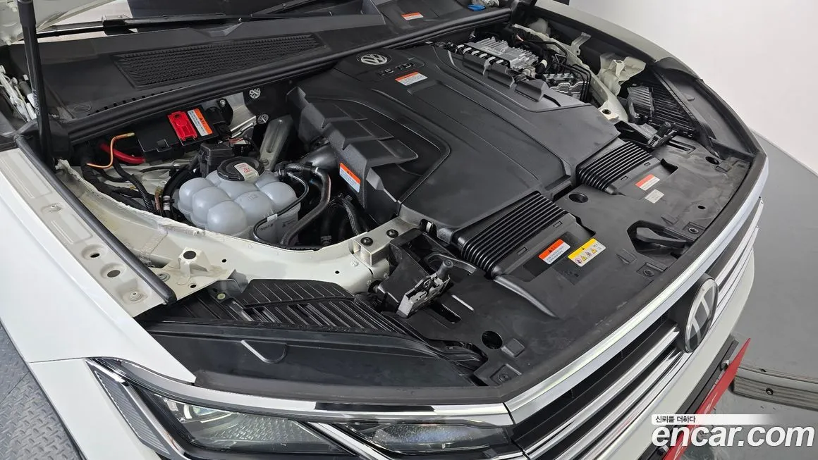 Volkswagen Touareg 2023 из KR, фото 6