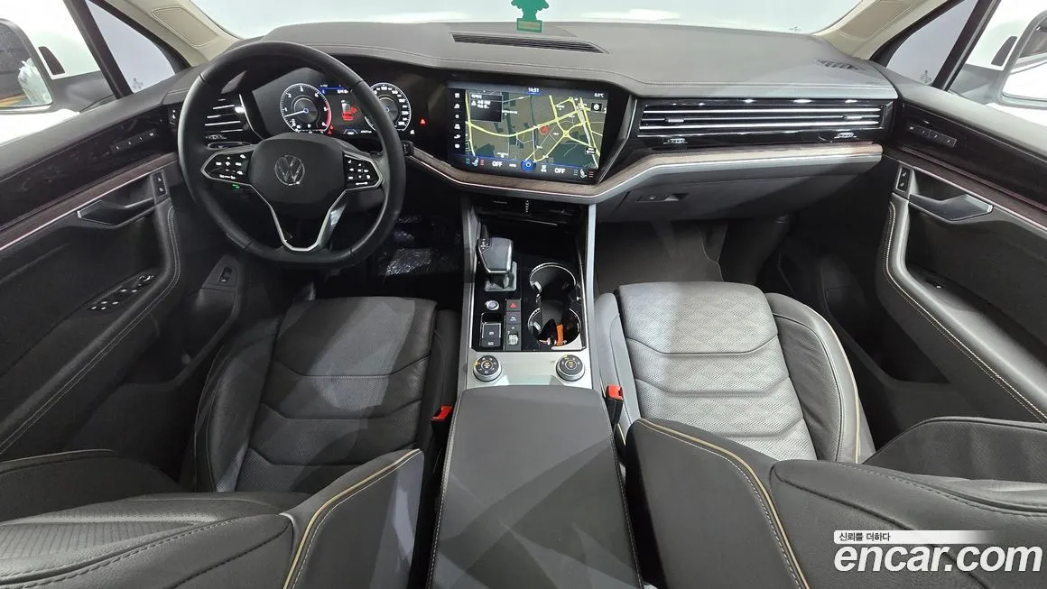 Volkswagen Touareg 2023 из KR, фото 7