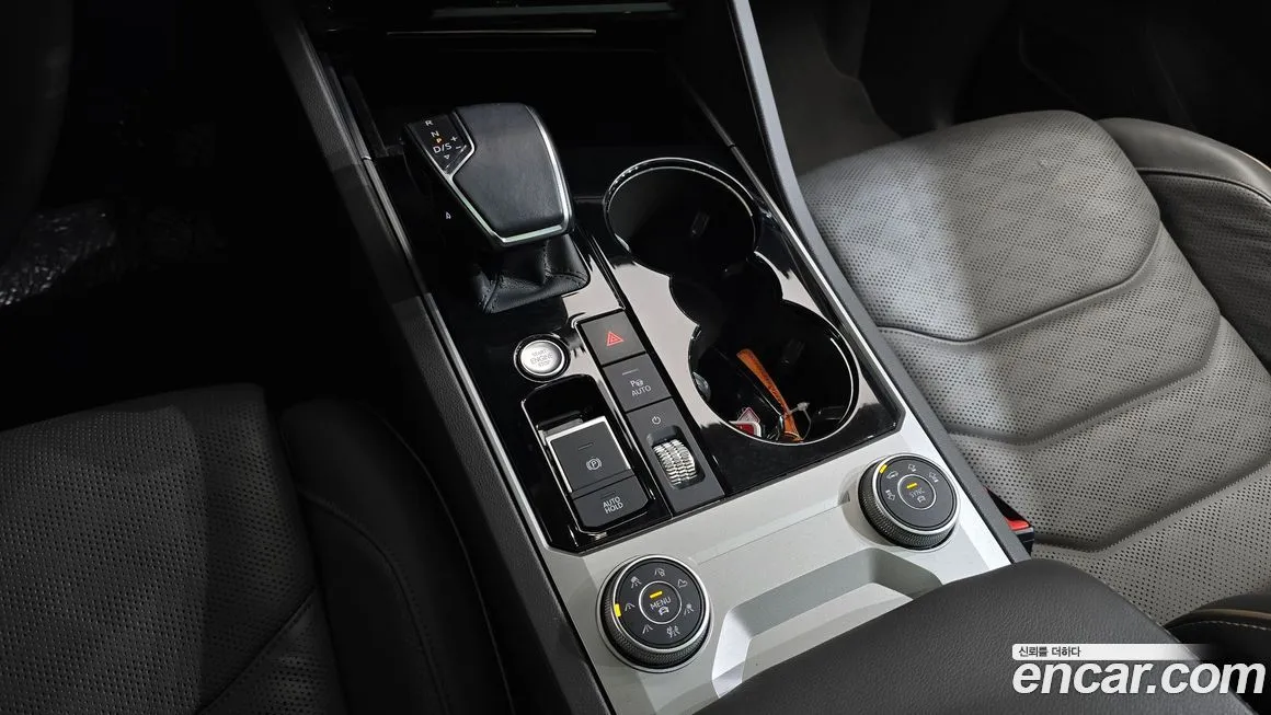 Volkswagen Touareg 2023 из KR, фото 9