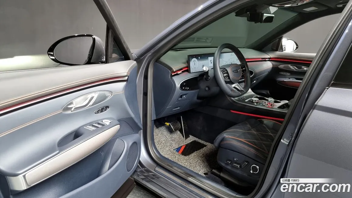 Genesis GV70 — фото 10
