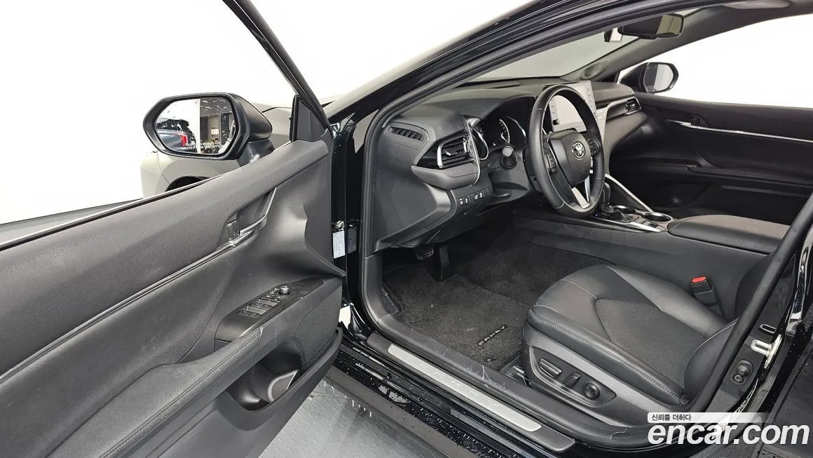 Toyota Camry 2024 из KR, фото 10