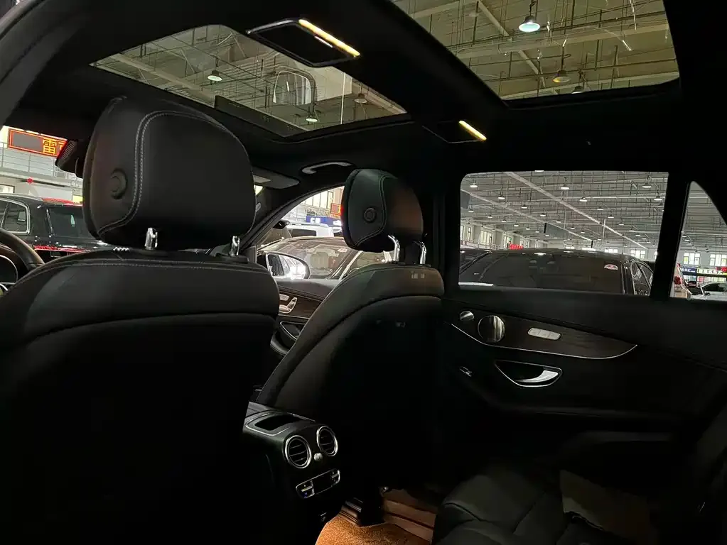 Mercedes-Benz GLC 2021 из CN, фото 8