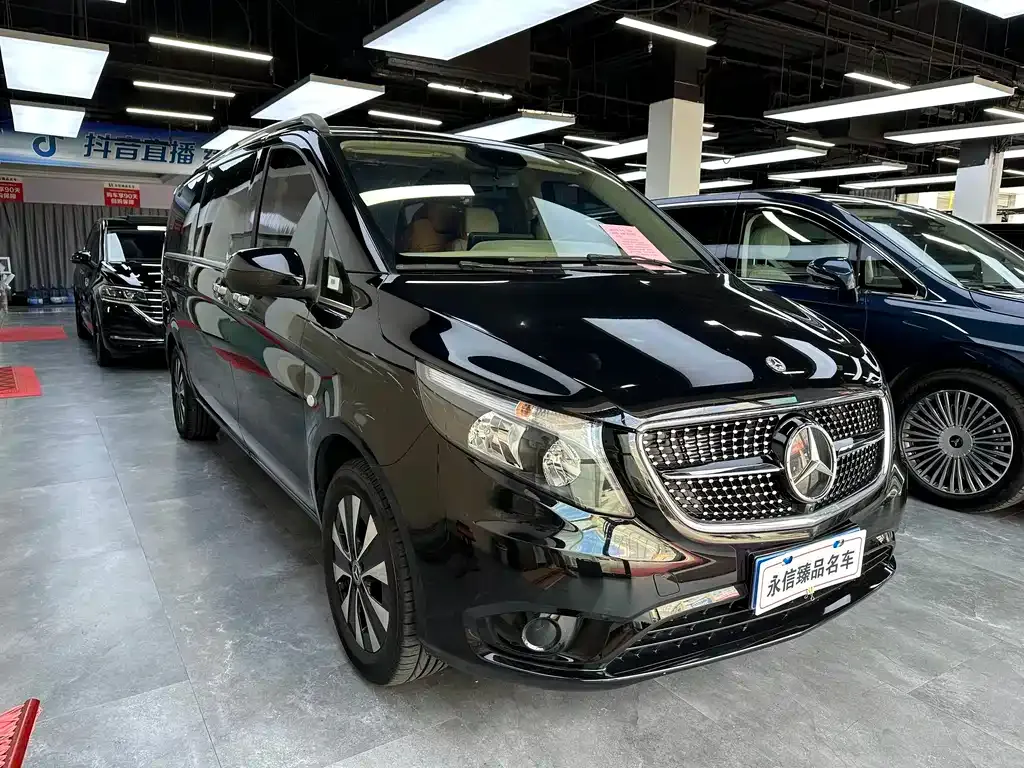 Mercedes-Benz Vito 2023 из CN, фото 3