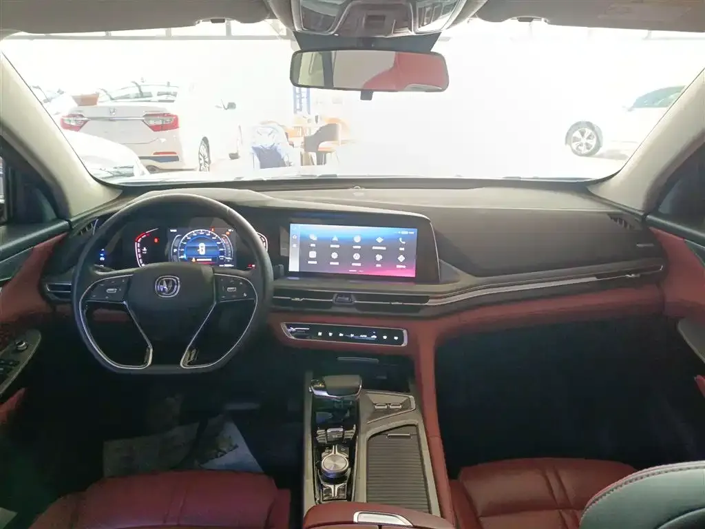 Changan CS75PLUS — фото 10