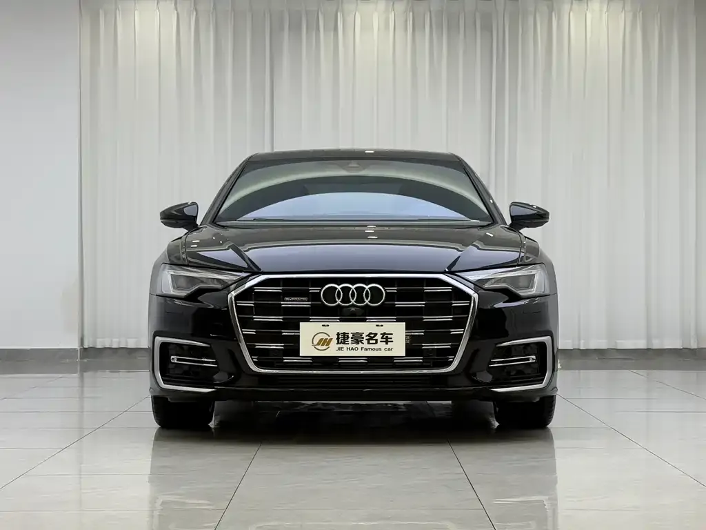 Audi A6L — фото 2