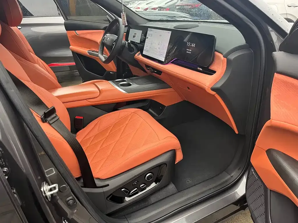 Changan CS75PLUS 2024 из CN, фото 8