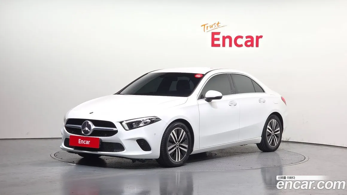 Mercedes-Benz A-Class — фото 1