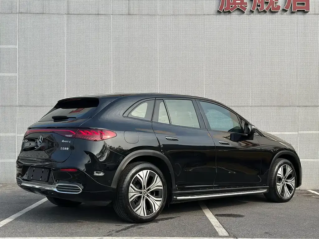 Mercedes-Benz EQE SUV 2024 из CN, фото 6