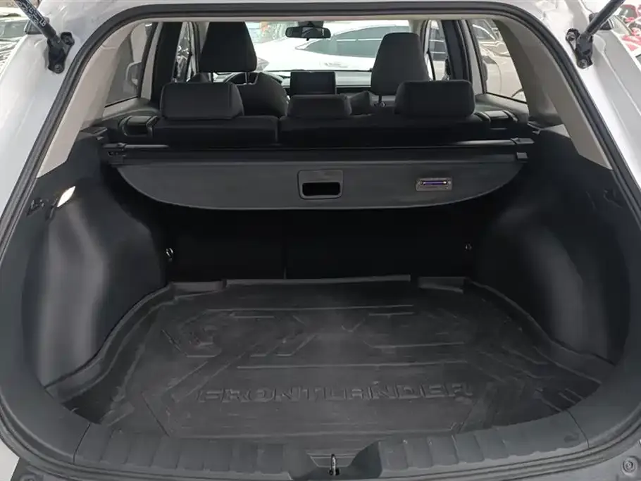 Toyota Frontlander 2022 из CN, фото 4
