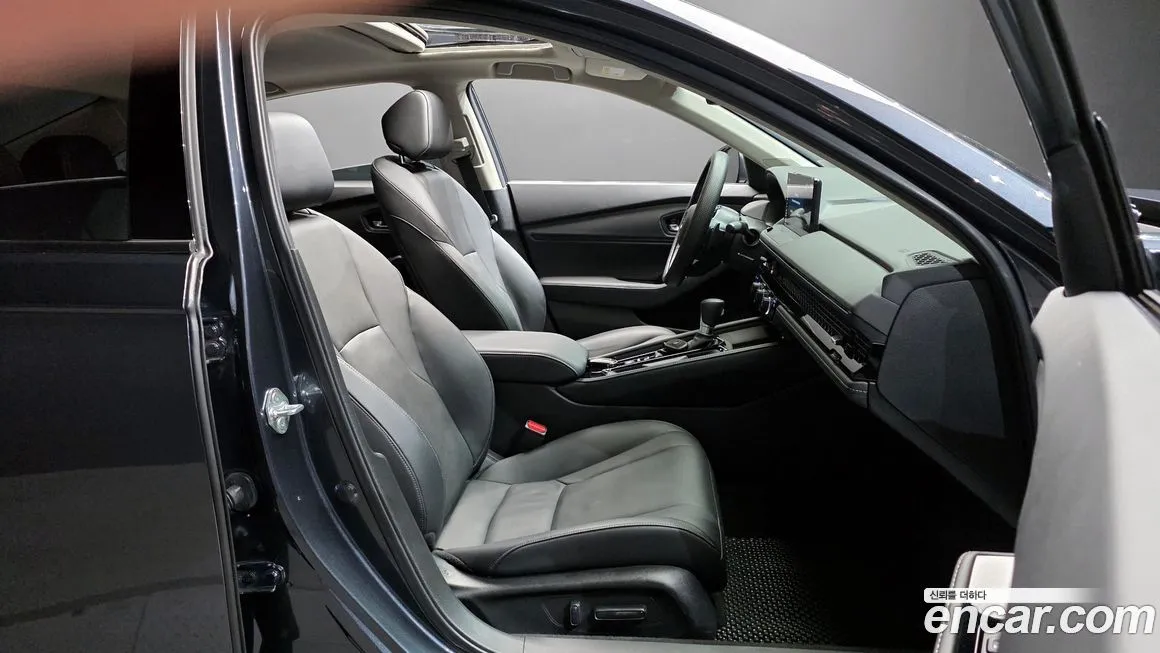 Honda Accord — фото 10