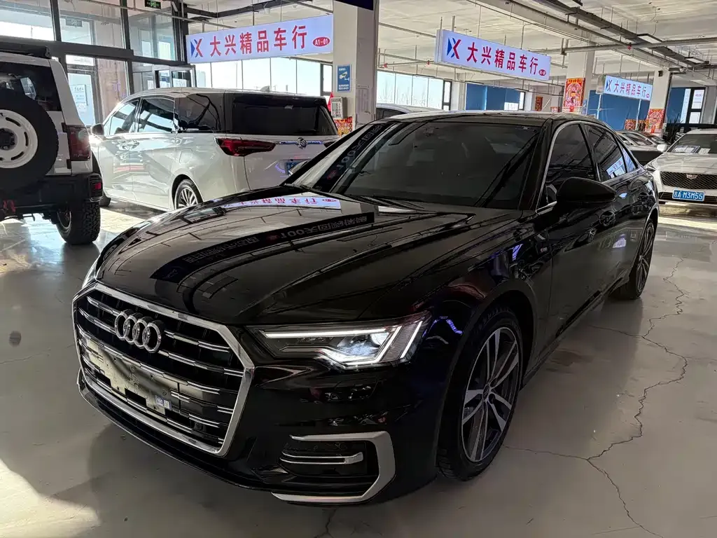 Audi A6L 2023 из CN, фото 1