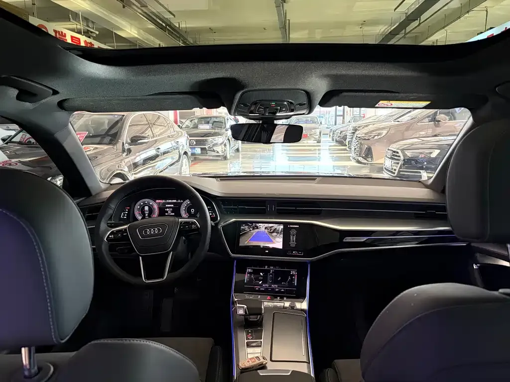 Audi A6L 2023 из CN, фото 10