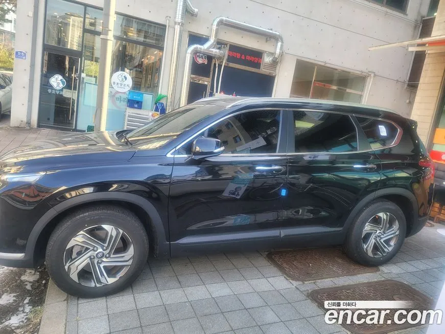 Hyundai Santafe — фото 1